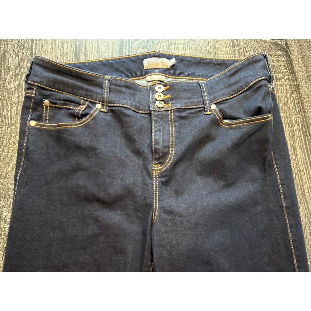 Torrid Jegging Super Soft Dark Wash Denim Jeans Women Size 18R - Picture 2 of 8